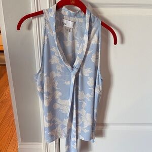 Nordstrom Rack Light Blue and Cream Floral Blouse-size small